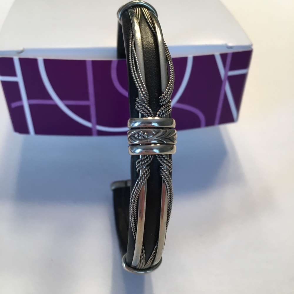 Cuff bracelet
